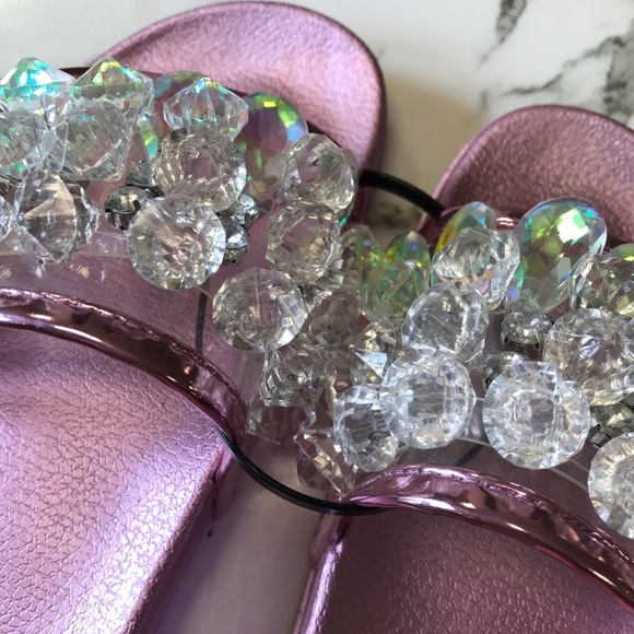 ‼️ Metallic Pink 3D Diamond Slides - Picture 5 of 8